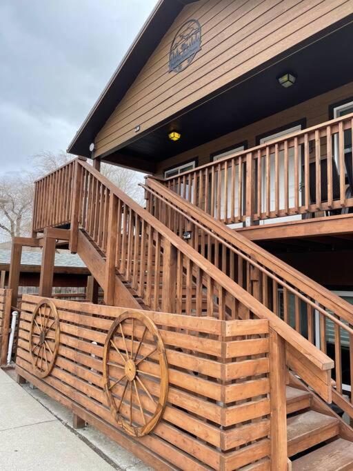 Parkway Yellowstone Guest House Apartment #3 加德纳 外观 照片